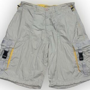 *Vintage NESI AG gray and yellow Cargo 100% Nylon Shorts Men's XL- E